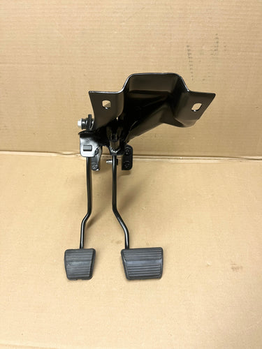 1972-81 Camaro original GM 4spd clutch and brake pedals restored Firebird 72 73 74 75 76 77 78 79 80
